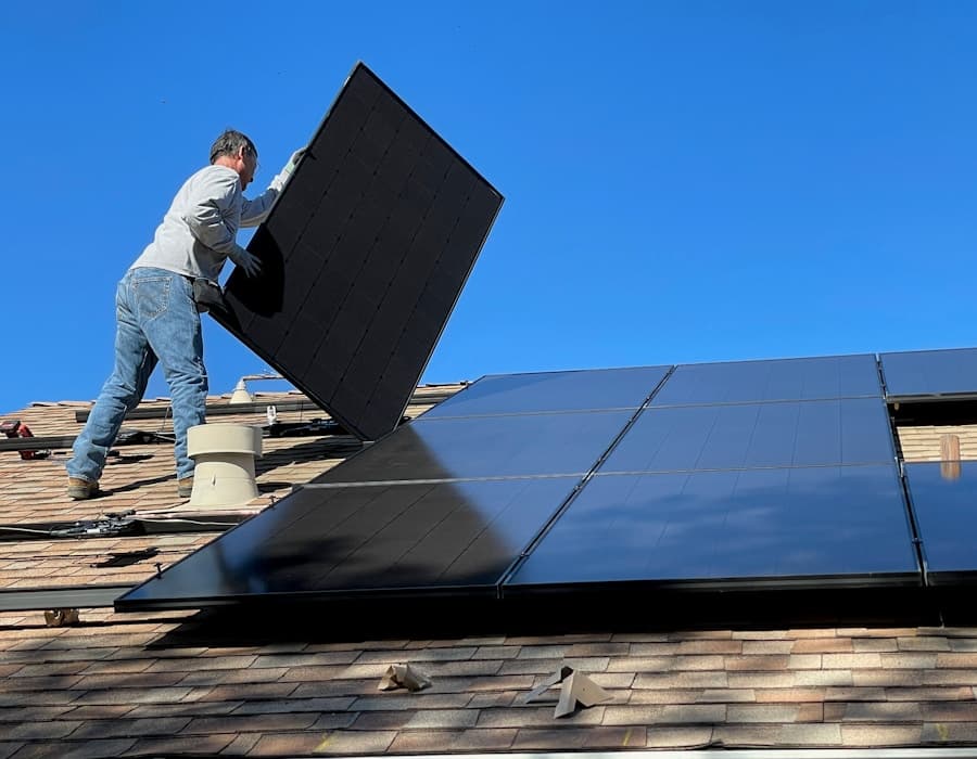 Solar installation team